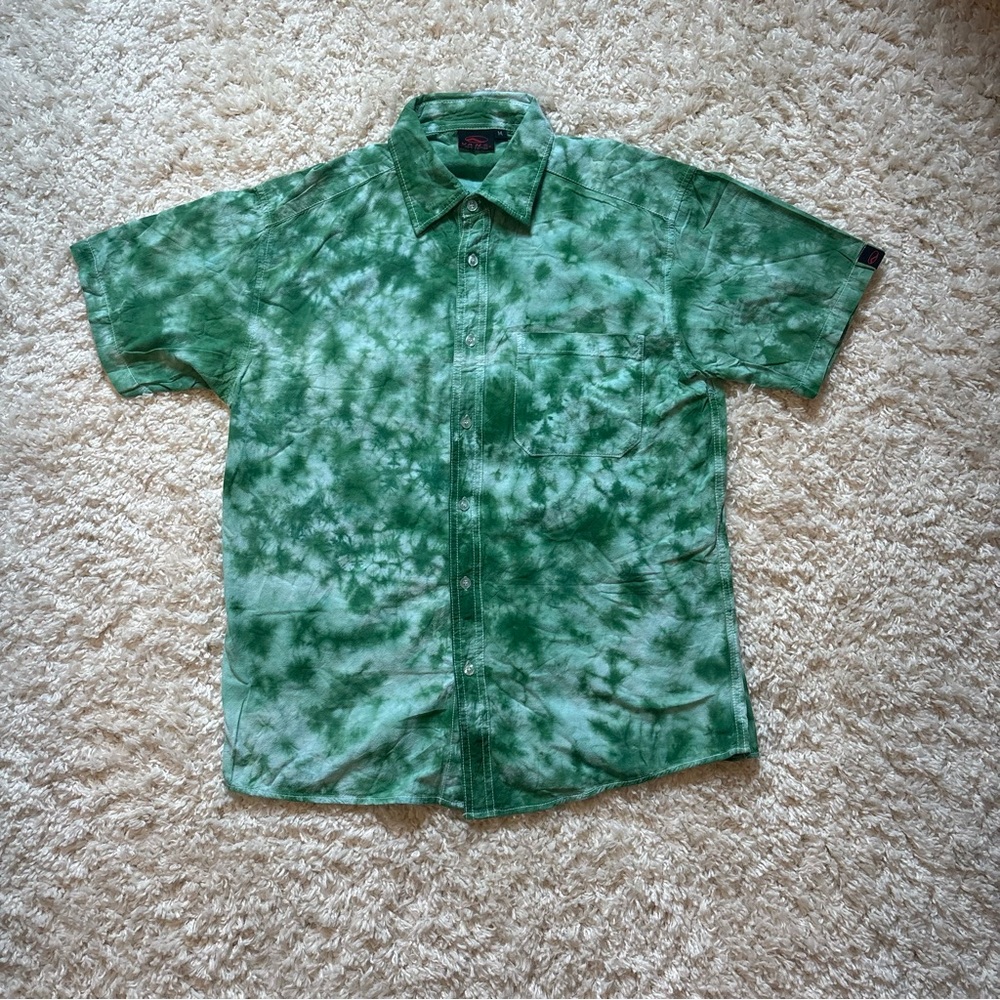 Vans Men’s Y2K Green Tie-Dye Short Sleeve Button-Down Shirt. Size M.